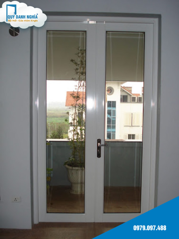 cua nhua loi thep - cua di mo quay 2 canh 3