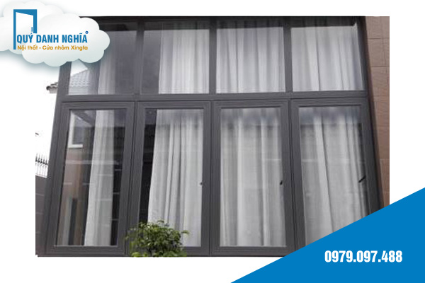 Cua so mo quay nhom xingfa 4 canh 3