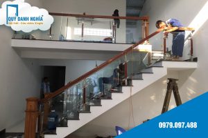 cau thang kinh tai da nang 2